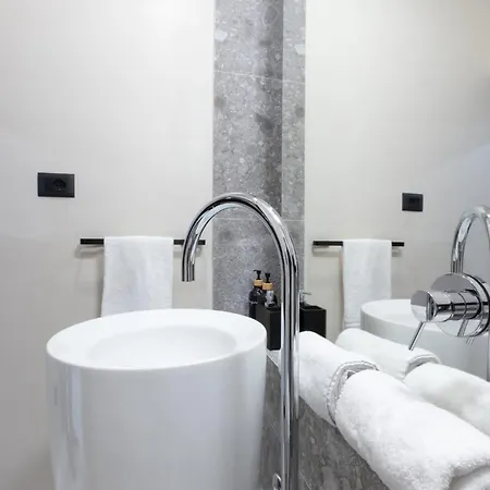 Amalfira Luxury Seaview Rooftop