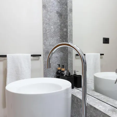 Amalfira Luxury Seaview Rooftop